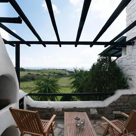 Traditional Stoned House For 3 People In Ferienhaus Páros