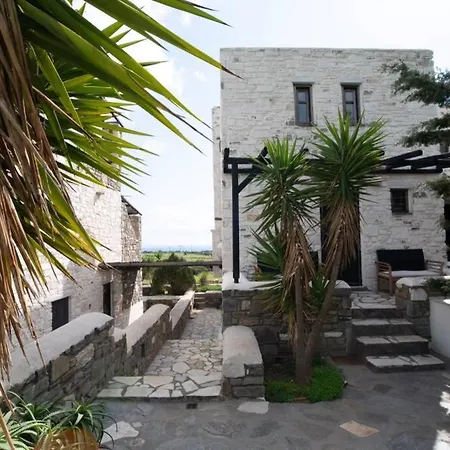 Traditional Stoned House For 3 People In *