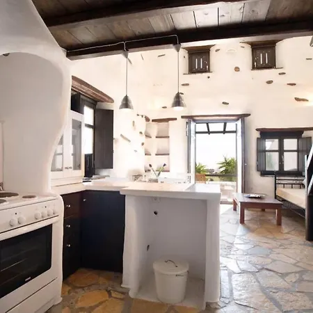 Ferienhaus Traditional Stoned House For 3 People In