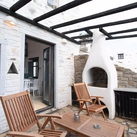 Ferienhaus Traditional Stoned House For 3 People In